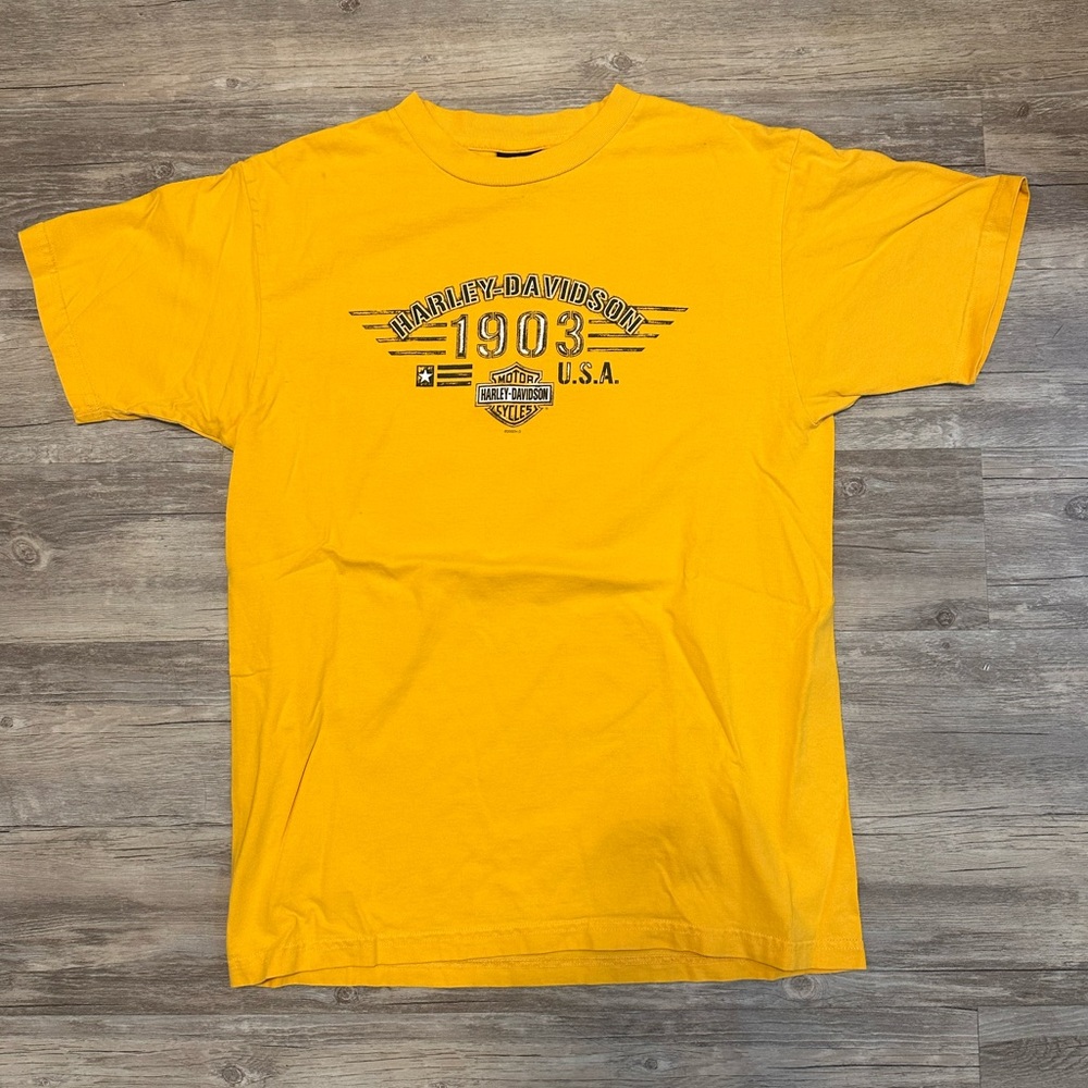 Harley-Davidson Yellow Short Sleeve Tee - Made in USA - size L